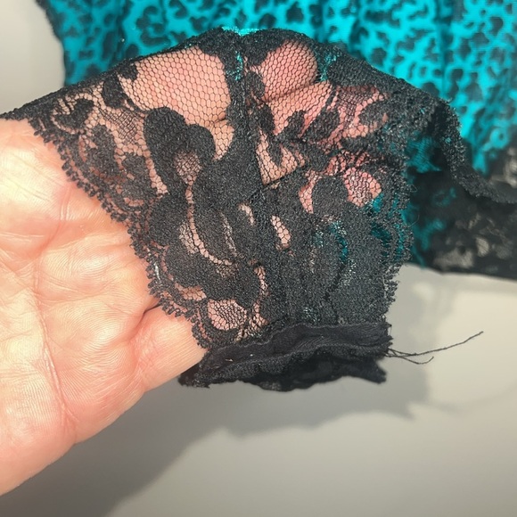 Vintage 80’s California Dynasty Teal and Black Animal Print Lace Lingerie Small - Picture 10 of 10